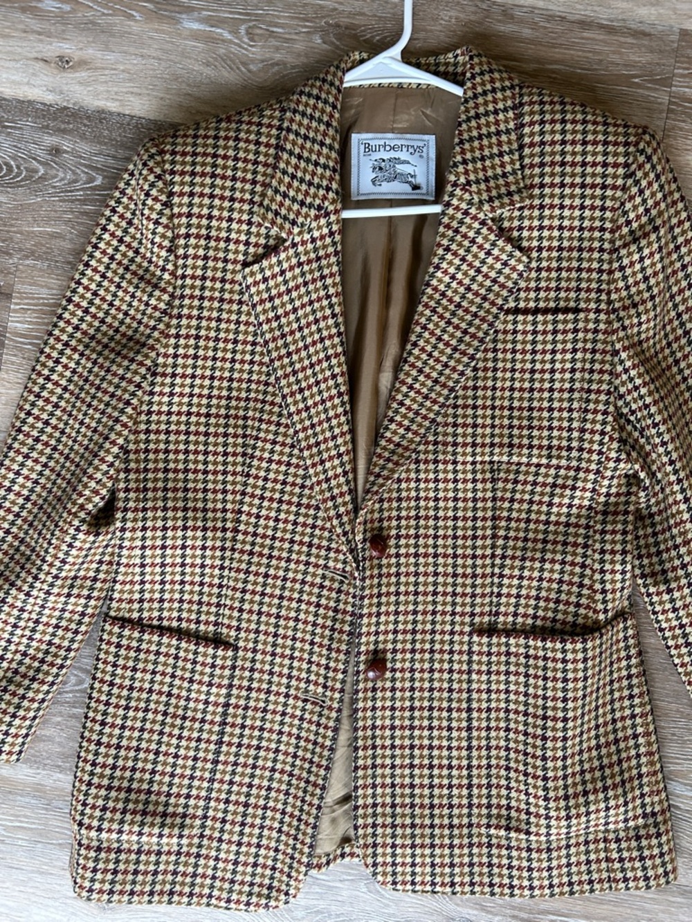 Burberry Multi-Color Houndstooth Tweed Blazer - Tan, Red, Black